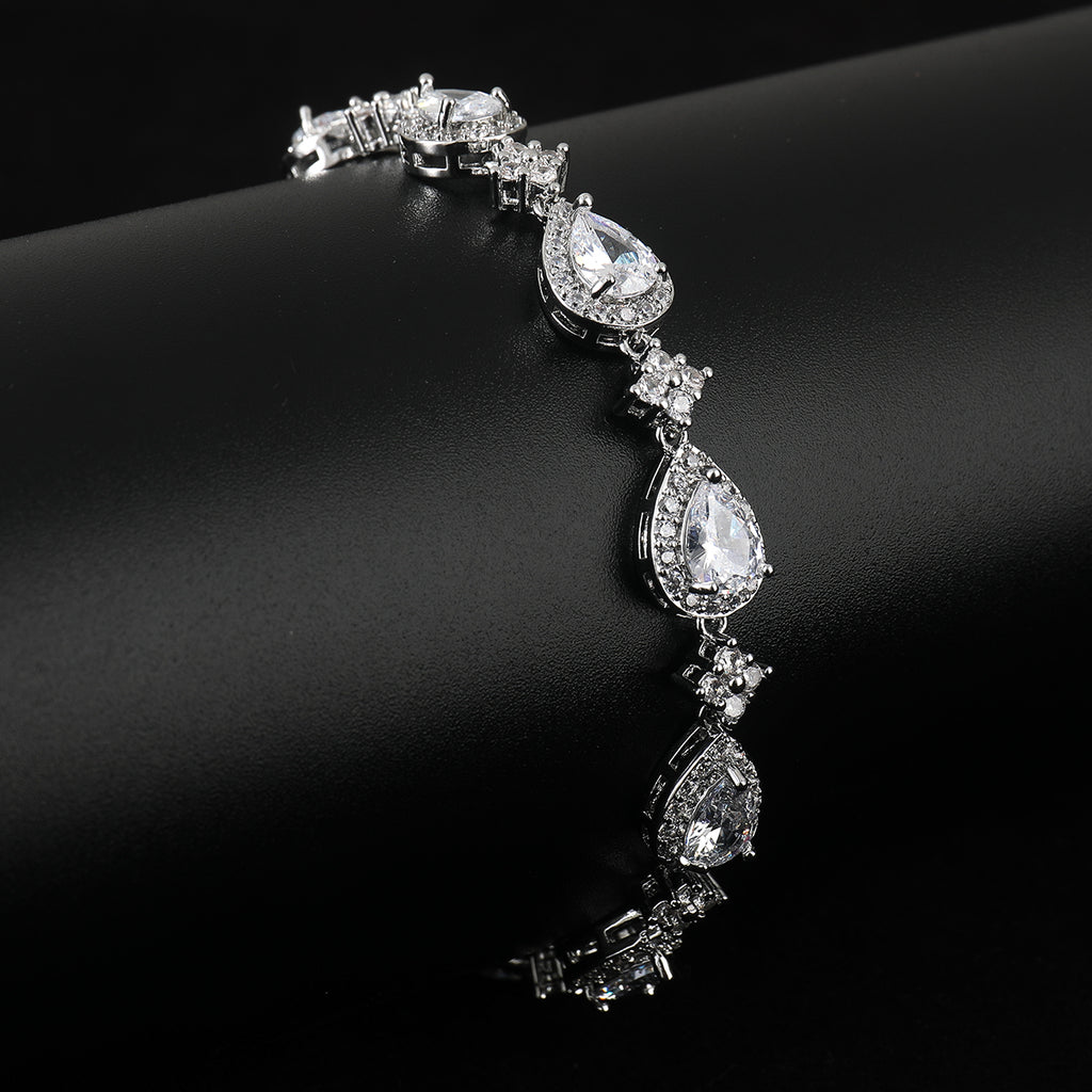 Halo Teardrop Bracelet
